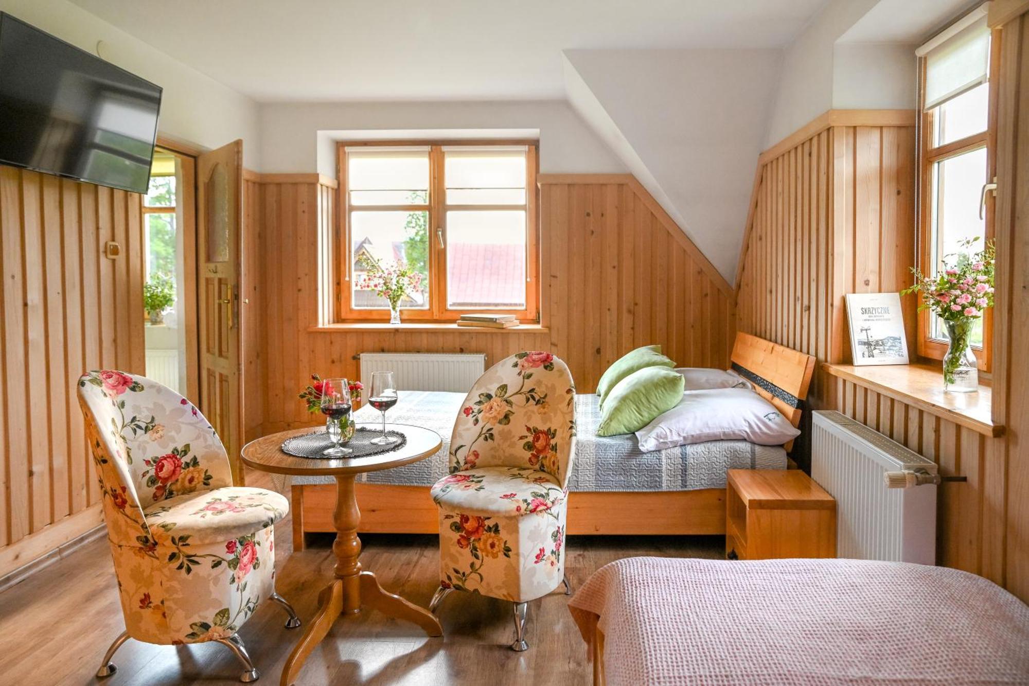 Zakatek Pod Smrekami Bed & Breakfast กอสเชียลิสกอ ภายนอก รูปภาพ